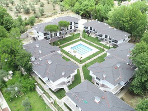 Нерухомість в Sakli Bahce Venezia — дивіться на пошуковику нерухомості GEOLN.COM. Фото 2