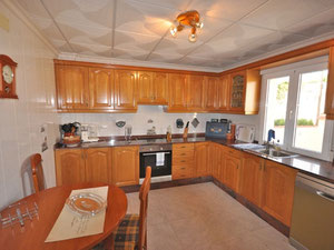 Villa by the sea in Spain, Valencia, San Miguel — Find off-plan property or real estate resale directly from developers and owners GEOLN.COM. Photo 6