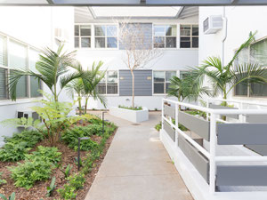 房地产在 Crescent Hills — look at the real estate search engine GEOLN.COM. 照片 3