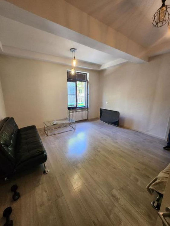 Продається квартира — Пошуковик нерухомості від забудовників і власників GEOLN.COM. Фото 1