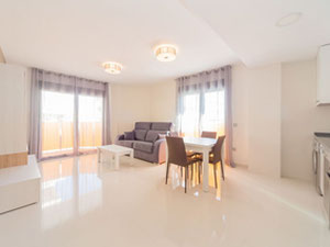 西班牙、瓦伦西亚、托雷维耶哈的海边公寓 — 来自开发商和业主的房地产搜索引擎 GEOLN.COM. 照片 10