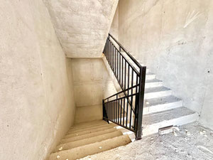 现代欧式两居室，配有全景窗户和豪华景观，位于舒适级别的住宅中！ — 来自开发商和业主的房地产搜索引擎 GEOLN.COM. 照片 5