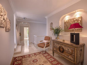 Villa 5 bedrooms 477 m² in Guadalmina Baja, Spain — Find off-plan property or real estate resale directly from developers and owners GEOLN.COM. Photo 23