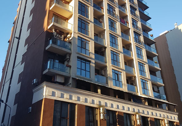 Продается 4-комнатная квартира