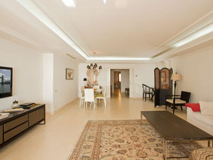 公寓 3 间卧室 224 平方米，位于西班牙埃斯特波纳 — 来自开发商和业主的房地产搜索引擎 GEOLN.COM. 照片 8