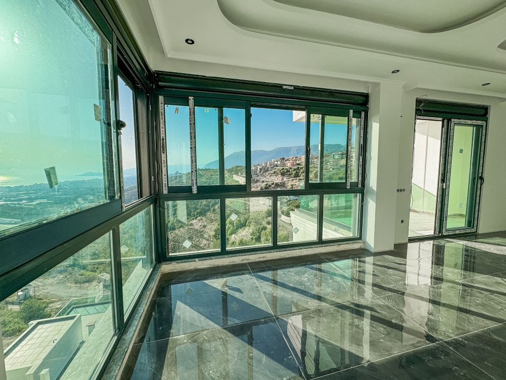 土耳其。阿拉尼亚。卡尔吉贾克。带游泳池的新别墅 — 来自开发商和业主的房地产搜索引擎 GEOLN.COM. 照片 1