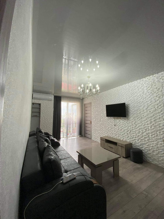 三房公寓出售 — 来自开发商和业主的房地产搜索引擎 GEOLN.COM. 照片 1