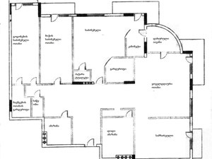 Простора квартира в центрі Батумі з повним ремонтом та меблями — Пошуковик нерухомості від забудовників і власників GEOLN.COM. Фото 5