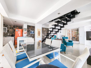 Villa mit Meerblick — Immobilien-Suchservice von Bauträgern und Eigentümern GEOLN.COM. Foto 4