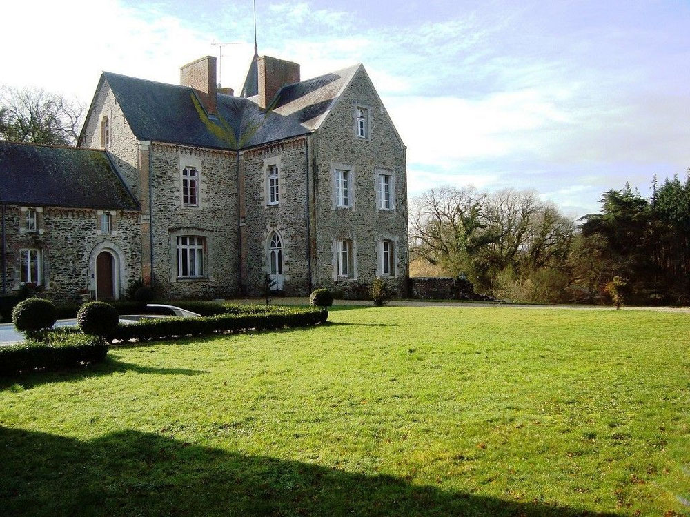 טירה בצרפת, Pays de Loire, Missillac — חיפוש נדל"ן מפרטי ומקבלן GEOLN.COM. תמונה 1