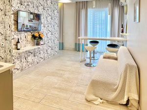 现代两居室公寓，设计合理，享有壮观的山景。 — 来自开发商和业主的房地产搜索引擎 GEOLN.COM. 照片 11