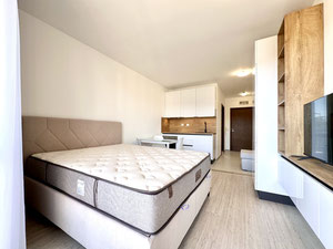 保加利亚。美丽的40平方米公寓，俯瞰阳光海滩的游泳池。 — 来自开发商和业主的房地产搜索引擎 GEOLN.COM. 照片 4