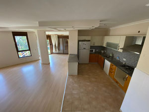 特克勒待售的 Triplex 4+1 别墅 — 来自开发商和业主的房地产搜索引擎 GEOLN.COM. 照片 4