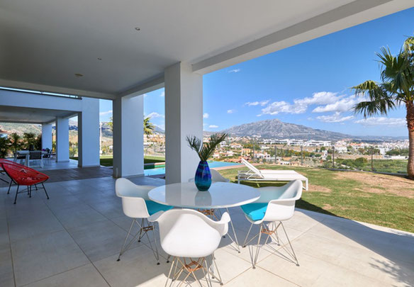 Villa 4 bedrooms 380 m² in La Alqueria, Spain