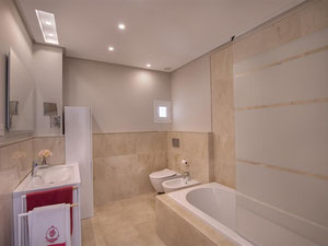 Villa 5 bedrooms 477 m² in Guadalmina Baja, Spain — Find off-plan property or real estate resale directly from developers and owners GEOLN.COM. Photo 17