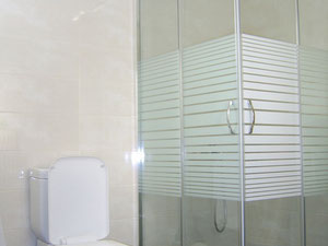 სახლი ზღვის პირას საბერძნეთში, ლუტრაკი — უძრავი ქონების ყიდვა და მფლო ბელებისგან GEOLN.COM. ფოტო 7