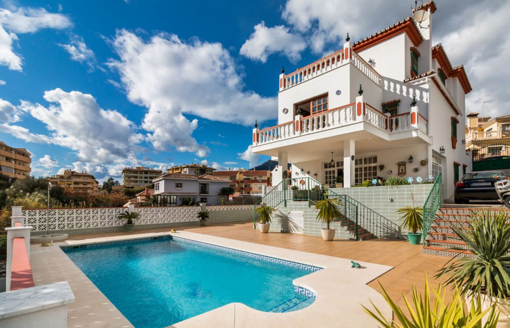 Villa 5 Schlafzimmer 300 m² in El Vicario, Spanien — Immobilien-Suchservice von Bauträgern und Eigentümern GEOLN.COM. Foto 1