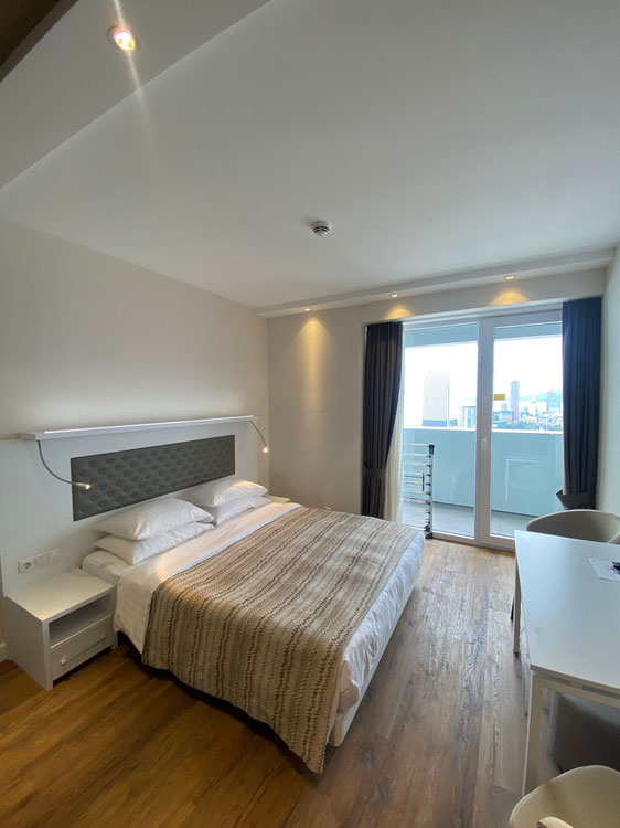 იყიდება ბინა Alliance Palace-ში — უძრავი ქონების ყიდვა და მფლო ბელებისგან GEOLN.COM. ფოტო 1