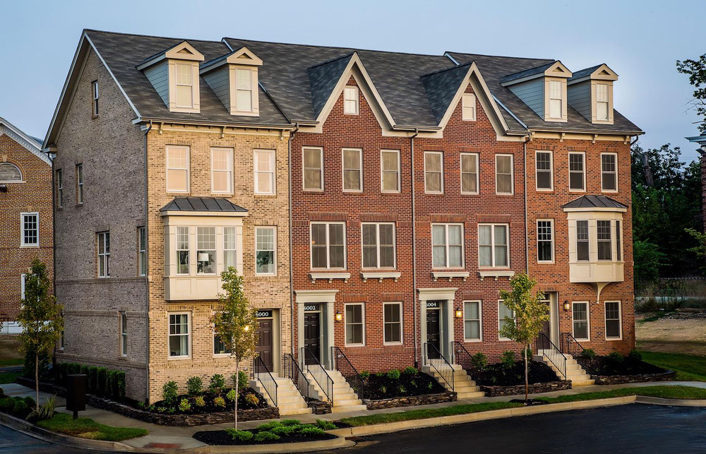 房地产在 The Towns at Totten Mews — look at the real estate search engine GEOLN.COM. 照片 1