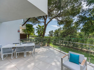 تاون هاوس غرفتين نوم 350 متر مربع في سييرا بلانكا ، إسبانيا — ابحث عن عقار قيد الإنشاء أو عقار معاد بيعه مباشرة من المطورين والملاك GEOLN.COM. صورة فوتوغرافية 18