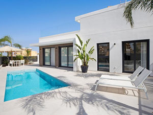 Villa 3 Schlafzimmer 124 m² in La Marina, Spanien — Immobilien-Suchservice von Bauträgern und Eigentümern GEOLN.COM. Foto 2