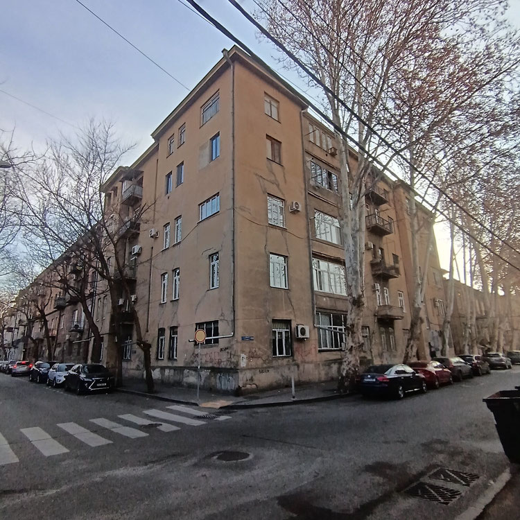 Продається квартира - Чугуреті, Старий Тбілісі — Пошуковик нерухомості від забудовників і власників GEOLN.COM. Фото 1