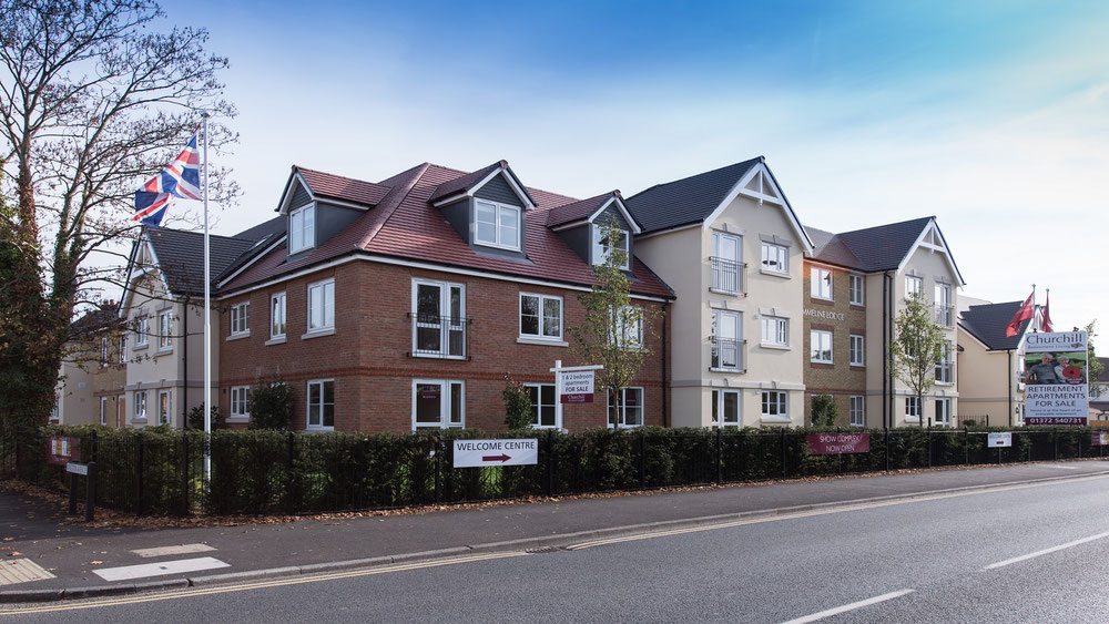 Real estate in Emmeline Lodge — look at the real estate search engine GEOLN.COM. Photo 1