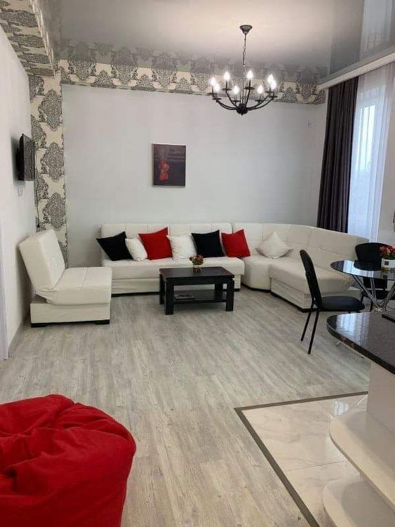 三房公寓出售 — 来自开发商和业主的房地产搜索引擎 GEOLN.COM. 照片 1