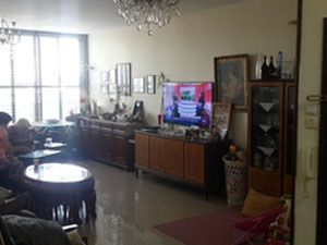 Apartamentos en una gran ciudad, junto al mar en Israel, Tel Aviv, Bat Yam — Encuentre propiedades fuera del plan o reventa de bienes inmuebles directamente de desarrolladores y propietarios GEOLN.COM. Foto 3