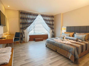 En la zona de Antalya-Alanya se vende un hotel de 5 estrellas. — Encuentre propiedades fuera del plan o reventa de bienes inmuebles directamente de desarrolladores y propietarios GEOLN.COM. Foto 6