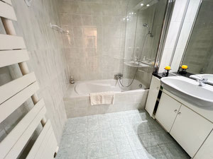 Vista al mar, zona tranquila cerca de MÓNACO — Encuentre propiedades fuera del plan o reventa de bienes inmuebles directamente de desarrolladores y propietarios GEOLN.COM. Foto 12