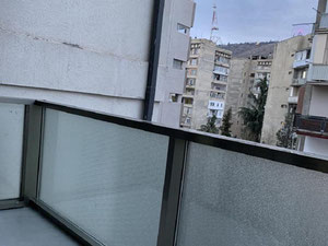 Apartamento de 3 habitaciones en Vake. Apartamento sin intermediario en Tbilisi — Encuentre propiedades fuera del plan o reventa de bienes inmuebles directamente de desarrolladores y propietarios GEOLN.COM. Foto 9