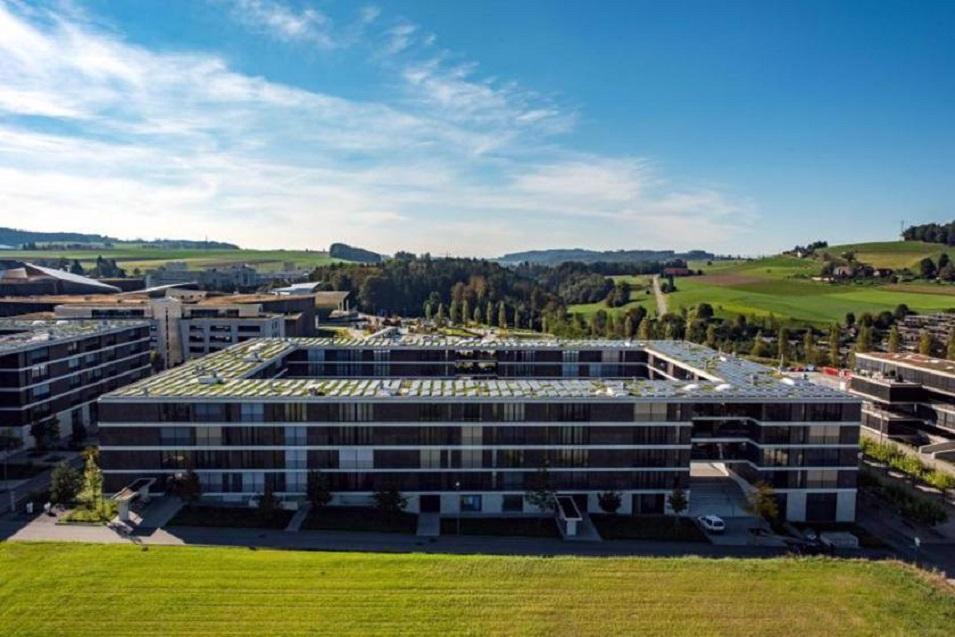 Nieruchomości w OpenCourts - OC — spójrz na wyszukiwarkę nieruchomości GEOLN.COM. Zdjęcie 1