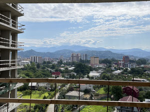 一室公寓，带装修、家具和家电 — 来自开发商和业主的房地产搜索引擎 GEOLN.COM. 照片 8