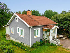 Real estate in Ankarsrumsvagen 14 — look at the real estate search engine GEOLN.COM. Photo 2