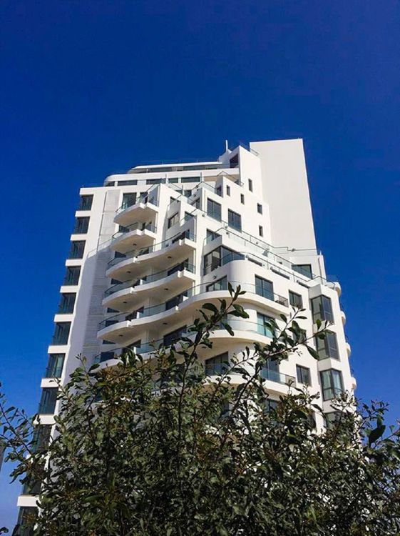 Недвижимость в Aphrodite Tower The Wave — смотрите на поисковике недвижимости GEOLN.COM. Фото 1