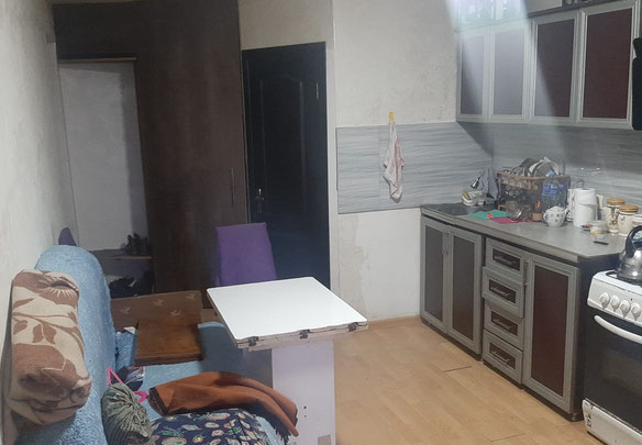 Продається 1-кімнатна затишна квартира на вулиці Леонідзе за 15 хвилин пішої ходьби до моря.