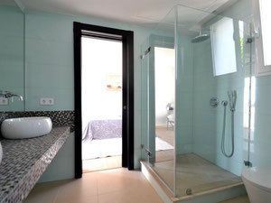 别墅 5 间卧室 313 平方米，位于西班牙拉杜克萨 — 来自开发商和业主的房地产搜索引擎 GEOLN.COM. 照片 32