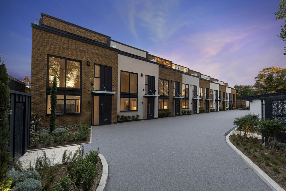 Real estate in Park View Mews — look at the real estate search engine GEOLN.COM. Photo 1