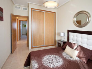 西班牙，瓦伦西亚，托雷德拉霍拉达达的海边公寓 — 来自开发商和业主的房地产搜索引擎 GEOLN.COM. 照片 6