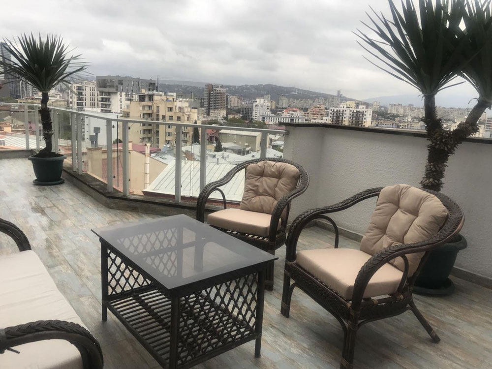 6房公寓出售 — 来自开发商和业主的房地产搜索引擎 GEOLN.COM. 照片 1