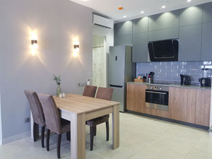 דירת 2 חדרים למכירה בפורטה באטומי — חיפוש נדל"ן מפרטי ומקבלן GEOLN.COM. תמונה 5