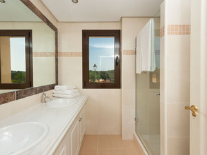 别墅 3 间卧室 171 平方米，位于西班牙埃斯特波纳 — 来自开发商和业主的房地产搜索引擎 GEOLN.COM. 照片 7