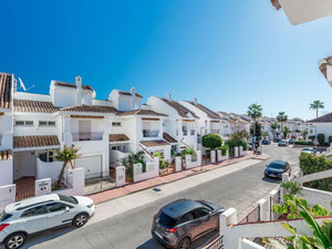 联排别墅 5 卧室 180 平方米，位于西班牙新安达卢西亚 — 来自开发商和业主的房地产搜索引擎 GEOLN.COM. 照片 7