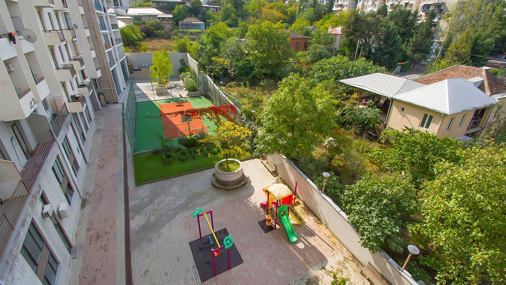 ¡Apartamento de 4 habitaciones en venta en el distrito de Vake, Bagebi! — Encuentre propiedades fuera del plan o reventa de bienes inmuebles directamente de desarrolladores y propietarios GEOLN.COM. Foto 1