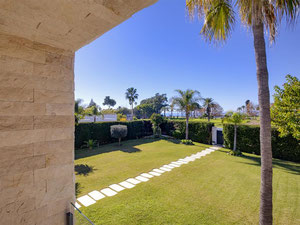 Villa 5 bedrooms 477 m² in Guadalmina Baja, Spain — Find off-plan property or real estate resale directly from developers and owners GEOLN.COM. Photo 36