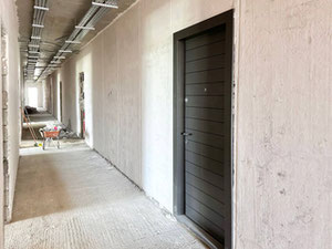 现代欧式两居室，配有全景窗户和豪华景观，位于舒适级别的住宅中！ — 来自开发商和业主的房地产搜索引擎 GEOLN.COM. 照片 6