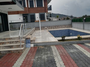 Villa close to town — Find off-plan property or real estate resale directly from developers and owners GEOLN.COM. Photo 9