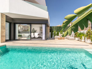 Spanien. Punta Prima. Neue Villa in Los Altos, Orihuela Costa. — Immobilien-Suchservice von Bauträgern und Eigentümern GEOLN.COM. Foto 21