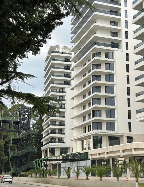 Mziuri Gardens — 来自开发商和业主的房地产搜索引擎 GEOLN.COM. 照片 1